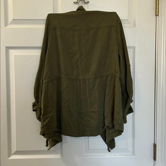 Torrid Olive Green Draped Utility Jacket - Picture 4 of 6